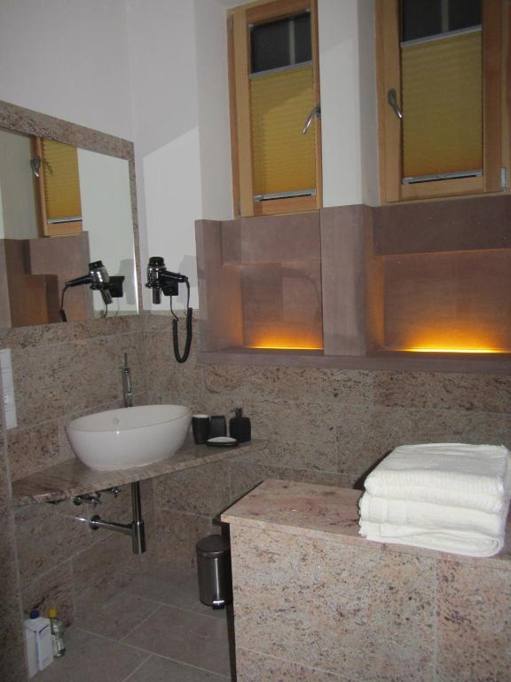Exklusive Gaestezimmer Landau Landau in der Pfalz Rom bilde